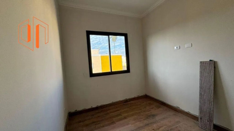 Imagem Sobrado com 3 Quartos à Venda, 112 m² em Pinheirinho - Curitiba