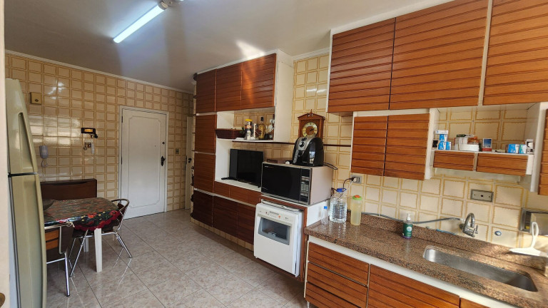 Imagem Apartamento com 3 Quartos à Venda, 136 m² em José Menino - Santos