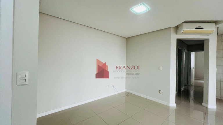 Imagem Apartamento com 3 Quartos à Venda, 98 m² em Centro - Itajaí