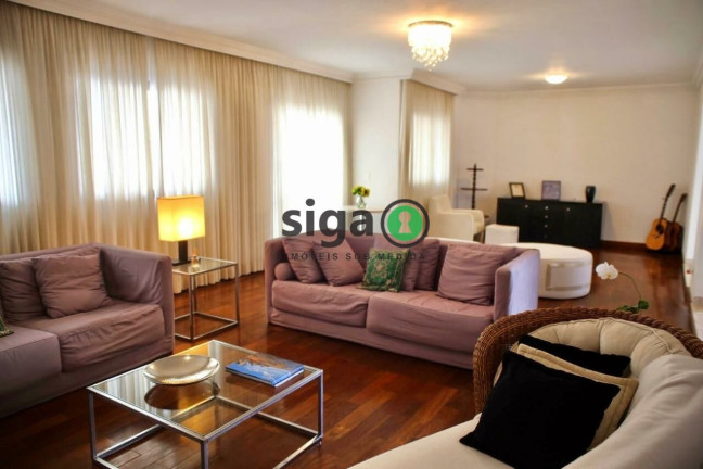 Apartamento com 3 Quartos à Venda, 186 m² em Tatuapé - São Paulo
