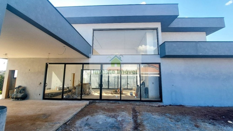 Imagem Casa de Condomínio com 3 Quartos à Venda, 375 m² em Granja Viana - Cotia Imagem Casa de Condomínio com 3 Quartos à Venda, 375 m² em Granja Viana - Cotia