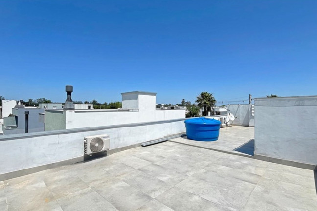 Imagem Casa com 2 Quartos à Venda, 170 m² em Hípica - Porto Alegre