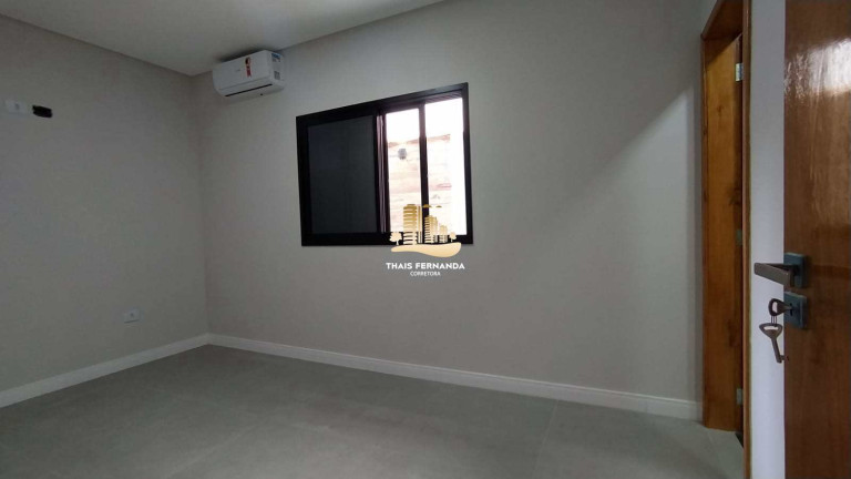 Imagem Casa com 3 Quartos à Venda, 280 m² em Flórida - Praia Grande