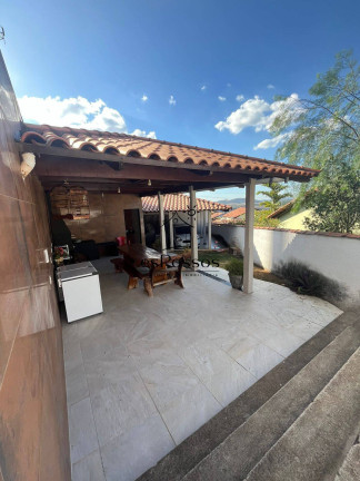 Casa com 3 Quartos à Venda, 300 m² em Nsa Aparecida - Florestal