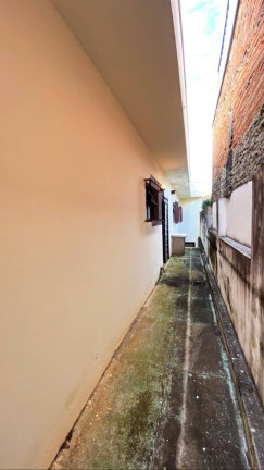 Imagem Casa com 3 Quartos à Venda, 330 m² em Botucatu