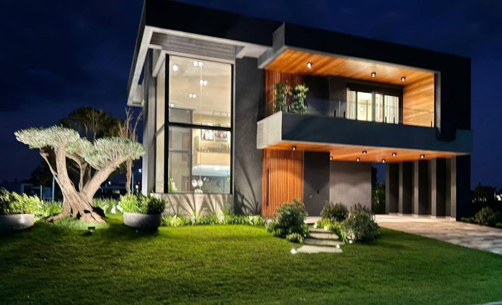 Imagem Casa de Condomínio com 4 Quartos à Venda, 250 m² em Arroio Teixeira - Capão Da Canoa