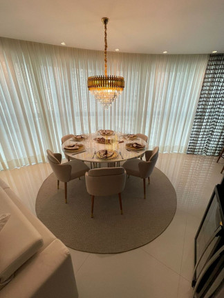Imagem Apartamento com 4 Quartos à Venda, 132 m² em Centro - Balneário Camboriú Imagem Apartamento com 4 Quartos à Venda, 132 m² em Centro - Balneário Camboriú