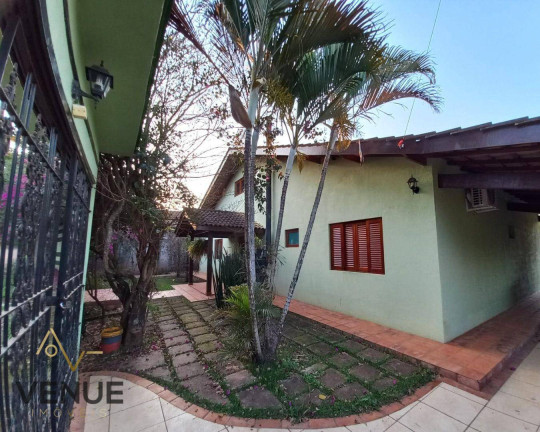 Casa com 3 Quartos à Venda, 1.100 m² em Jardim Estância Brasil - Atibaia