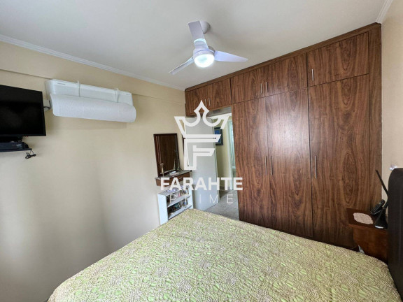 Imagem Apartamento com 2 Quartos à Venda, 72 m² em Gonzaga - Santos