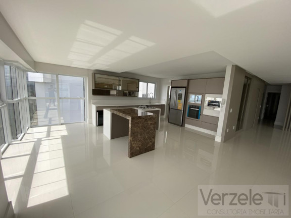 Imagem Apartamento com 4 Quartos à Venda, 237 m² em Barra Sul - Balneário Camboriú Imagem Apartamento com 4 Quartos à Venda, 237 m² em Barra Sul - Balneário Camboriú