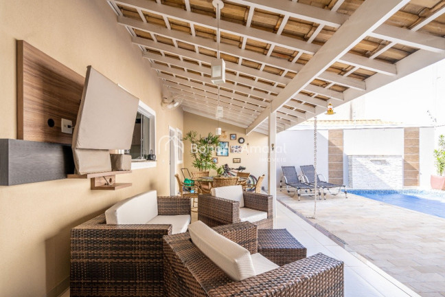 Casa com 4 Quartos à Venda, 370 m² em Jardim América - Paulínia