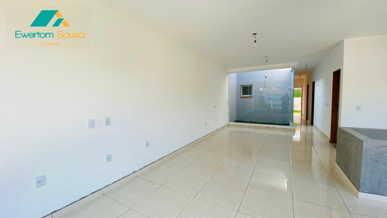 Imagem Casa com 3 Quartos à Venda, 130 m² em Canjica (terra Preta) - Mairiporã