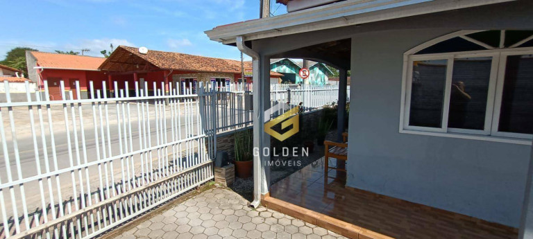 Imagem Casa com 2 Quartos à Venda, 100 m² em Centro - Tijucas