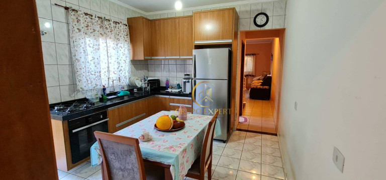 Sobrado com 3 Quartos à Venda, 113 m² em Jardim Das Indústrias - São José Dos Campos