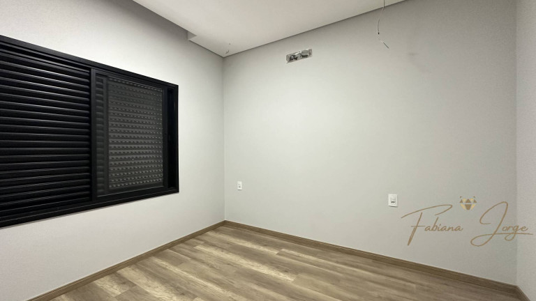 Imagem Casa com 3 Quartos à Venda, 232 m² em Pinheiro - Valinhos Imagem Casa com 3 Quartos à Venda, 232 m² em Pinheiro - Valinhos