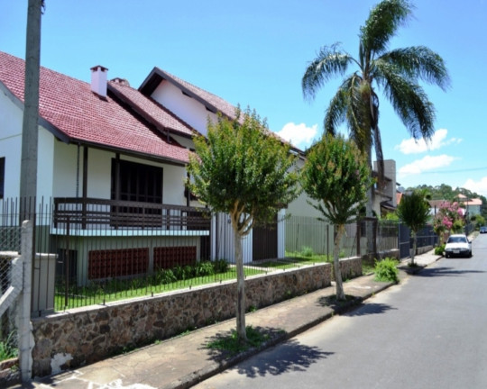 Imagem Imóvel com 4 Quartos à Venda, em Logradouro - Nova Petrópolis Imagem Imóvel com 4 Quartos à Venda, em Logradouro - Nova Petrópolis