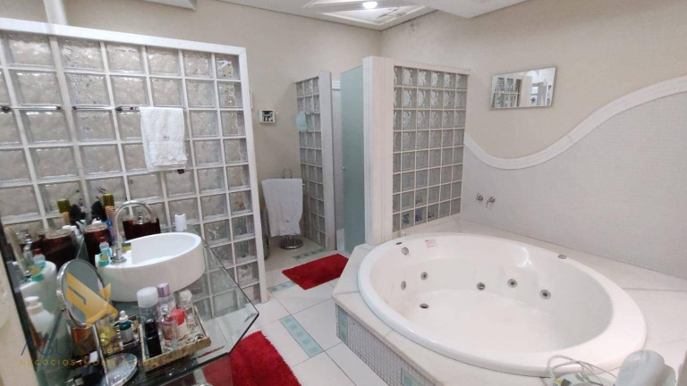 Imagem Casa com 3 Quartos à Venda, 293 m² em Vila Vilas Boas - Campo Grande Imagem Casa com 3 Quartos à Venda, 293 m² em Vila Vilas Boas - Campo Grande
