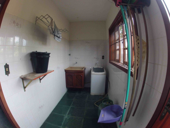 Imagem Casa com 4 Quartos para Temporada, 200 m² em Praia Grande - Ubatuba Imagem Casa com 4 Quartos para Temporada, 200 m² em Praia Grande - Ubatuba
