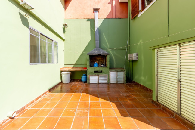 Imagem Casa com 5 Quartos à Venda, 261 m² em Saúde - São Paulo