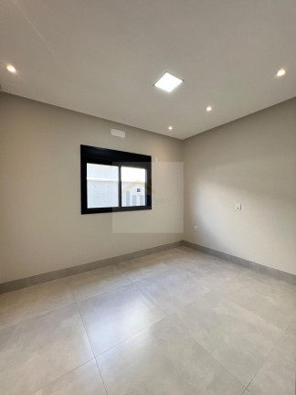 Imagem Casa com 3 Quartos à Venda, 175 m² em Terras Alpha Residencial 1 - Senador Canedo Imagem Casa com 3 Quartos à Venda, 175 m² em Terras Alpha Residencial 1 - Senador Canedo