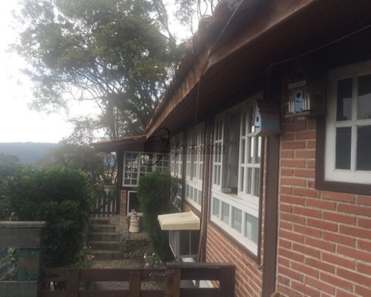 Imagem Casa com 4 Quartos à Venda, 600 m² em Itaipú - Niterói