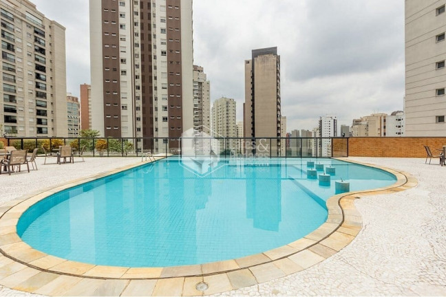 Imagem Apartamento com 4 Quartos à Venda, 247 m² em Vila Suzana - São Paulo