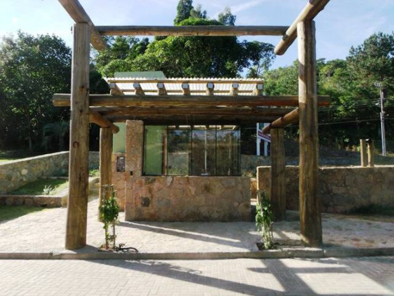 Terreno à Venda,  em Ratones - Florianópolis
