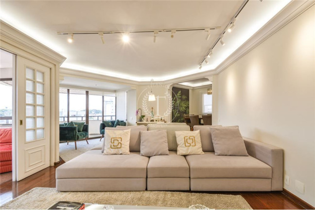 Imagem Apartamento com 4 Quartos à Venda, 227 m² em Moema - São Paulo