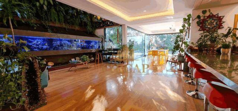 Casa com 4 Quartos à Venda, 1.044 m² em Vila Ipojuca - São Paulo