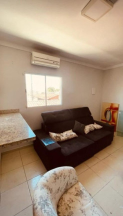 Imagem Casa com 2 Quartos à Venda, 64 m² em Vila Tupi - Praia Grande