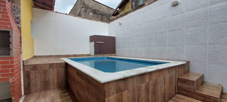Casa com 2 Quartos à Venda, 60 m² em Agenor De Campos - Mongaguá