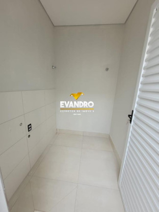 Imagem Casa com 3 Quartos à Venda, 130 m² em Morada Do Ouro - Cuiabá Imagem Casa com 3 Quartos à Venda, 130 m² em Morada Do Ouro - Cuiabá