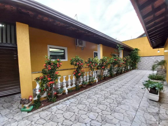 Imagem Casa com 5 Quartos à Venda, 450 m² em Balneário Flórida - Praia Grande Imagem Casa com 5 Quartos à Venda, 450 m² em Balneário Flórida - Praia Grande