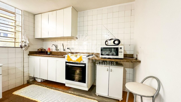 Imagem Casa com 3 Quartos à Venda, 180 m² em Vila Pirajussara - São Paulo