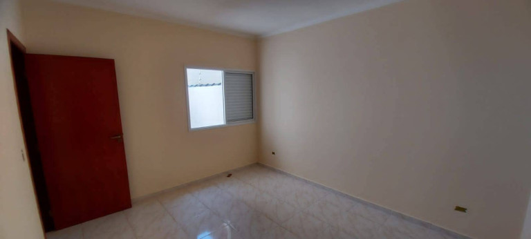 Imagem Casa com 3 Quartos à Venda, 250 m² em Centro - Peruíbe