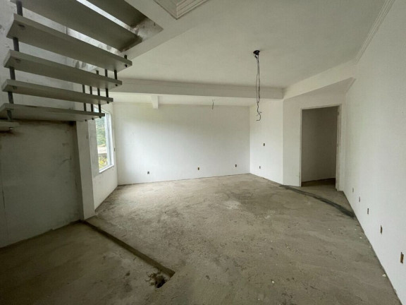Imagem Casa com 5 Quartos à Venda, 243 m² em Ribeirão Da Ilha - Florianópolis