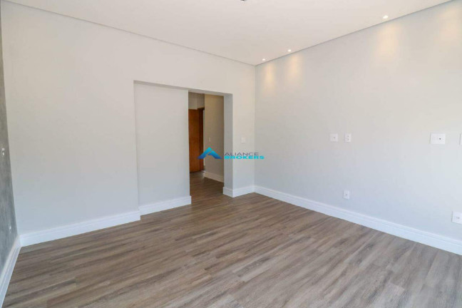 Imagem Casa com 4 Quartos à Venda, 275 m² em Caxambu - Jundiaí Imagem Casa com 4 Quartos à Venda, 275 m² em Caxambu - Jundiaí