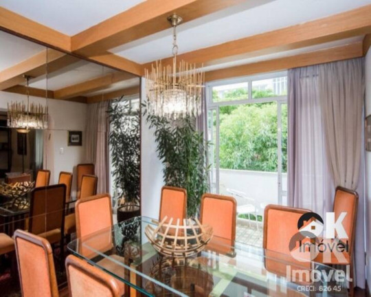 Apartamento com 4 Quartos à Venda, 215 m² em Jardim Paulista - São Paulo