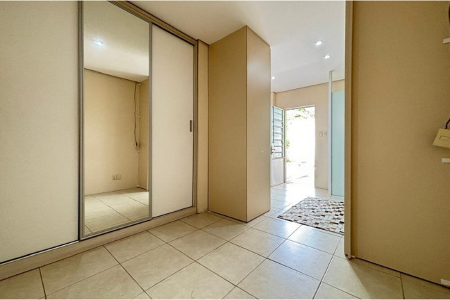 Imagem Apartamento com 1 Quarto à Venda, 45 m² em Farroupilha - Porto Alegre Imagem Apartamento com 1 Quarto à Venda, 45 m² em Farroupilha - Porto Alegre