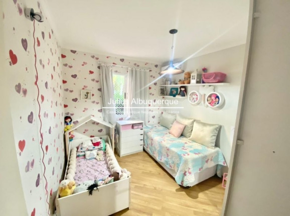 Imagem Casa de Condomínio com 3 Quartos à Venda, 467 m² em Granja Viana - Granja Viana
