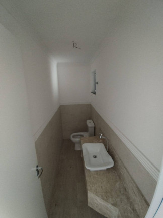 Imagem Casa com 3 Quartos à Venda, 240 m² em Jardim Mariliza - São Paulo Imagem Casa com 3 Quartos à Venda, 240 m² em Jardim Mariliza - São Paulo