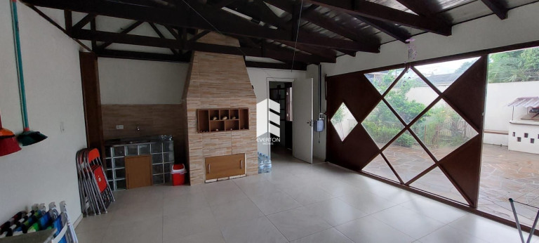Imagem Casa com 3 Quartos à Venda, 188 m² em Noal - Santa Maria