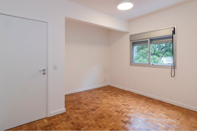 Imagem Imóvel com 3 Quartos à Venda, 129 m² em Higienópolis - São Paulo Imagem Imóvel com 3 Quartos à Venda, 129 m² em Higienópolis - São Paulo