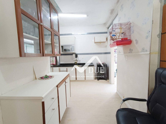 Imagem Casa com 2 Quartos à Venda, 105 m² em Encruzilhada - Santos