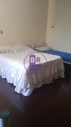Imagem Sobrado com 6 Quartos para Alugar, 590 m² em Lima Azevedo - Londrina