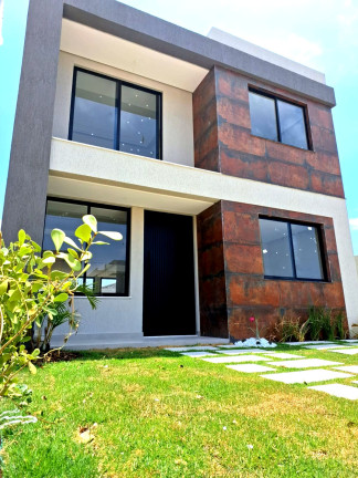 Casa com 4 Quartos à Venda, 132 m² em Vila De Abrantes (abrantes) - Camaçari