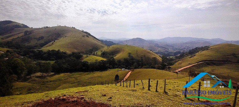 Imagem Chácara à Venda, 20 m² em Centro - Paraisópolis Imagem Chácara à Venda, 20 m² em Centro - Paraisópolis