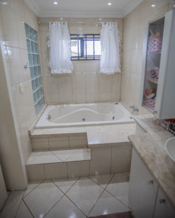 Imagem Casa com 6 Quartos à Venda, 293 m² em Campos Novos - Campos Novos