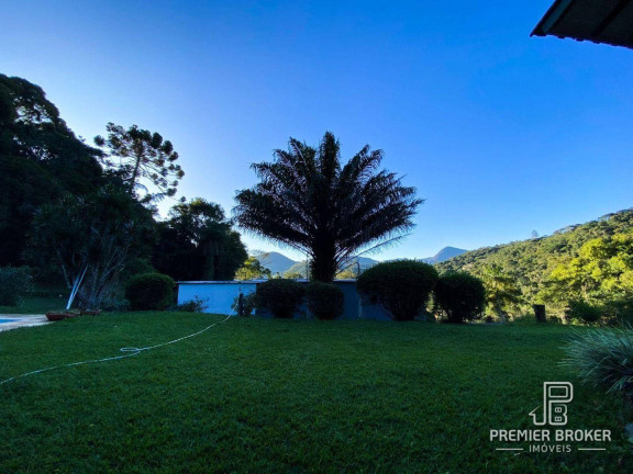Imagem Casa com 4 Quartos à Venda, 133 m² em Golfe - Teresópolis