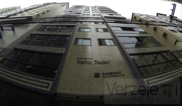 Imagem Apartamento com 2 Quartos à Venda, 90 m² em Centro - Balneário Camboriú